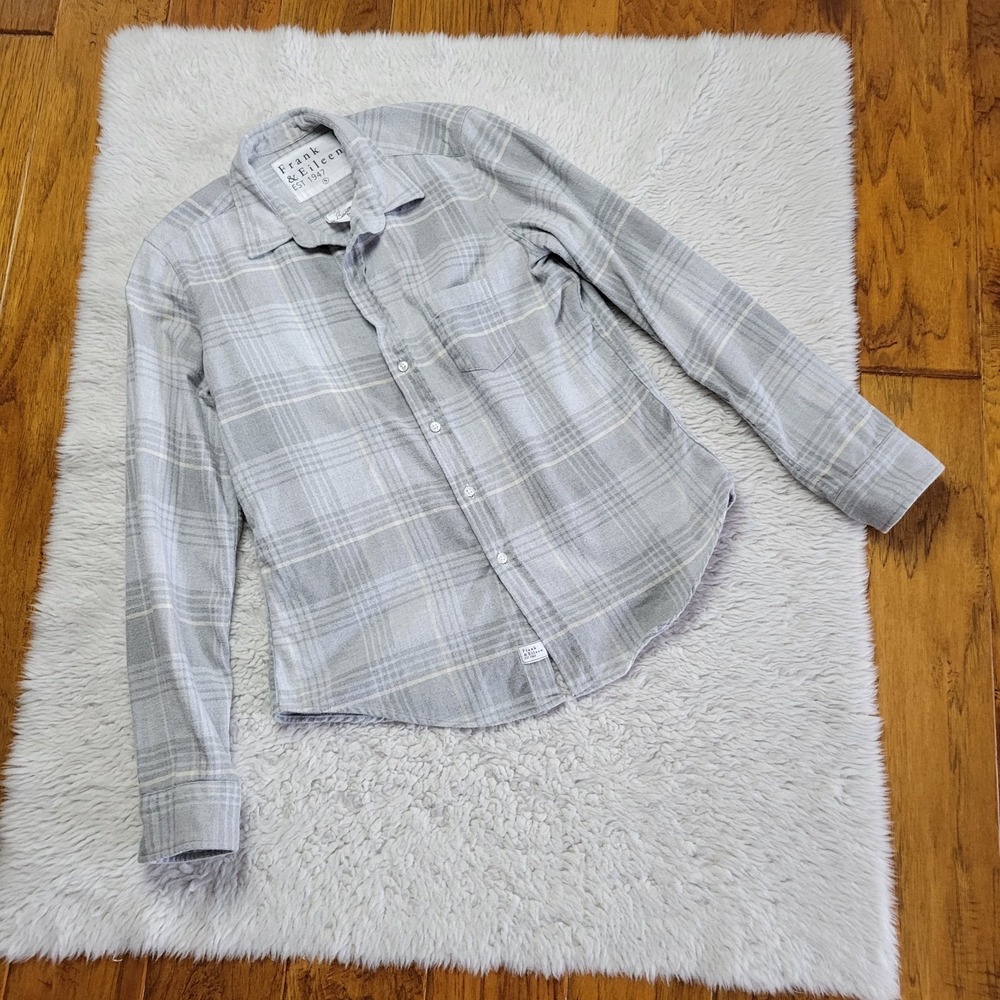 Frank & Eileen Barry Flannel Shirt Women's Small Button Up Gray Plaid Cotton
